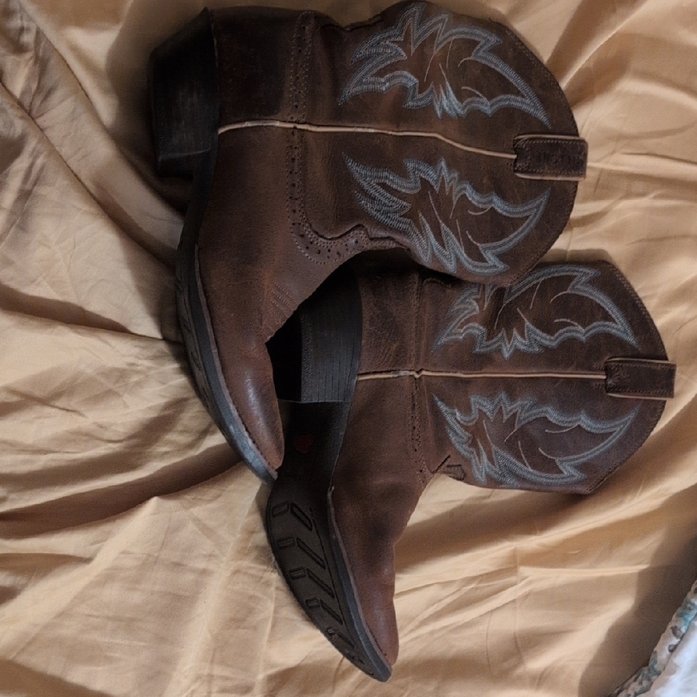 Justin Boots Brown Heeled Boots with Gray Accents